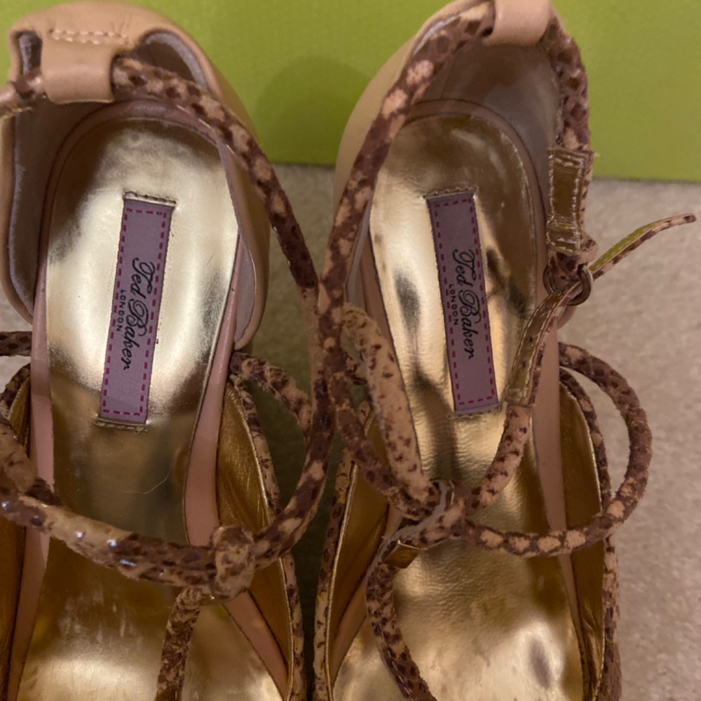 Ted Baker Wedge - Picture 4 of 5